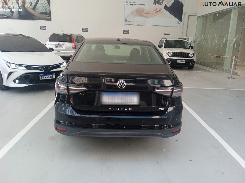 VOLKSWAGEN VIRTUS 1.0 170 TSI MANUAL
