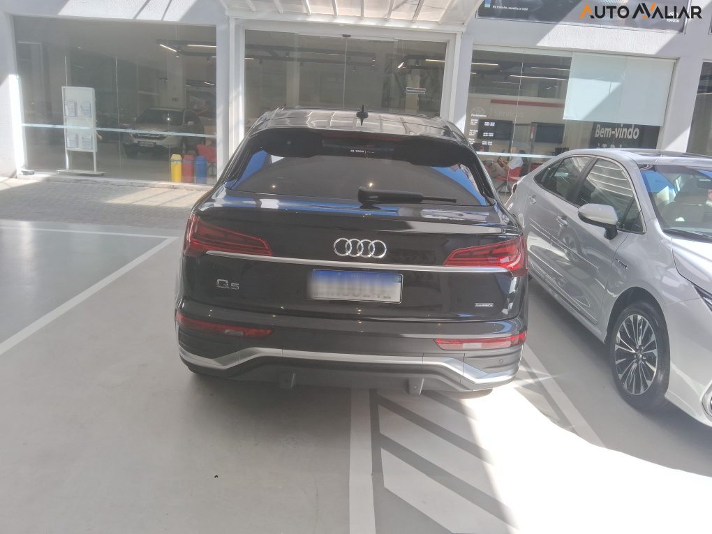 AUDI Q5 2.0 55 TFSIE PHEV SPORTBACK PERFORMANCE QUATTRO S TRONIC