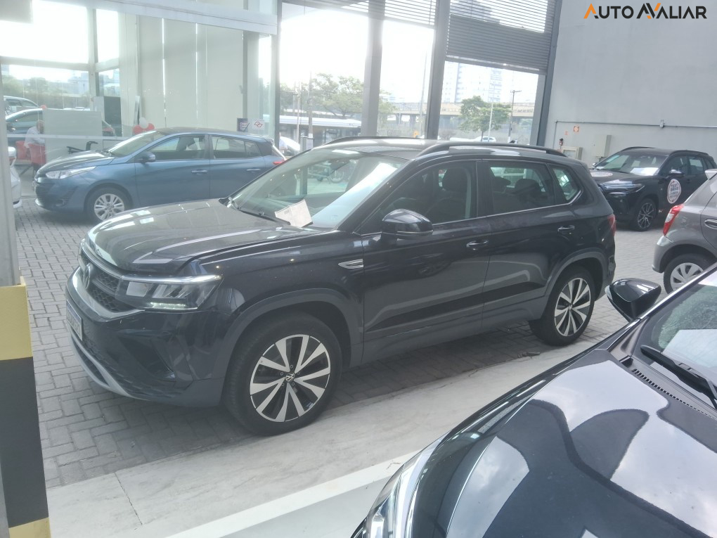 VOLKSWAGEN TAOS 1.4 250 TSI TOTAL FLEX COMFORTLINE AUTOMÁTICO