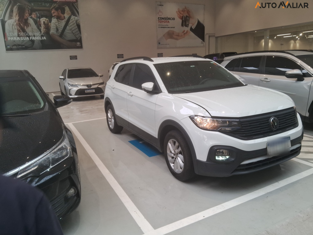 VOLKSWAGEN T-CROSS 1.0 200 TSI TOTAL FLEX AUTOMÁTICO