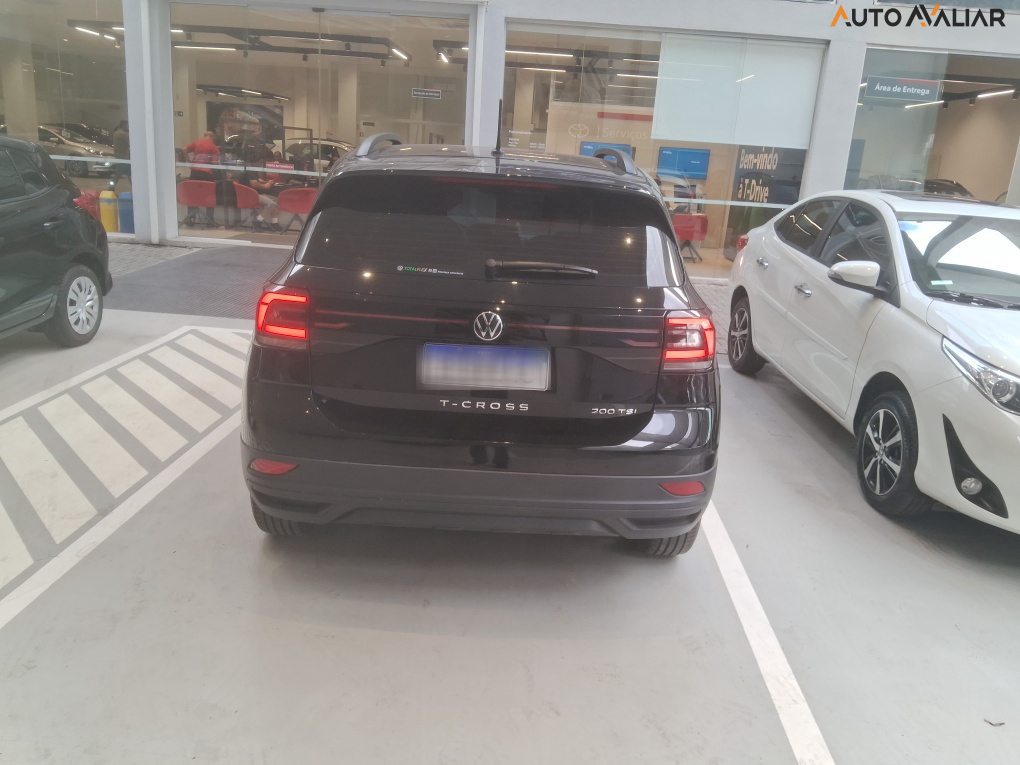 VOLKSWAGEN T-CROSS 1.0 200 TSI TOTAL FLEX AUTOMÁTICO