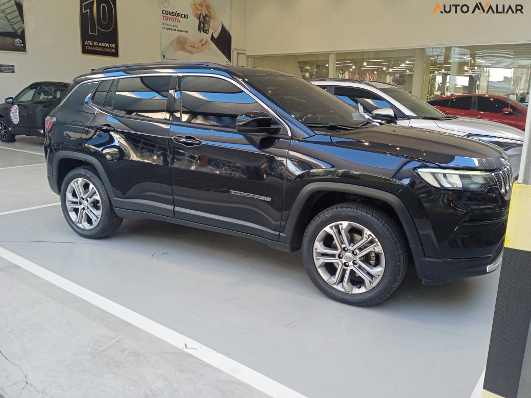 JEEP COMPASS 1.3 T270 TURBO FLEX LONGITUDE AT6