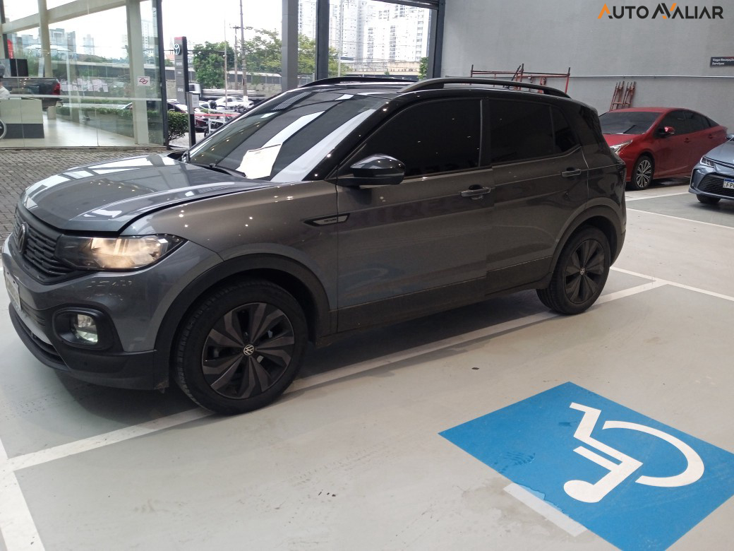 VOLKSWAGEN T-CROSS 1.0 200 TSI TOTAL FLEX AUTOMÁTICO