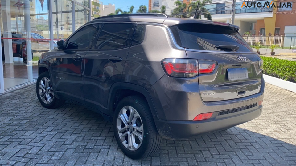 JEEP COMPASS 1.3 T270 TURBO FLEX LONGITUDE AT6