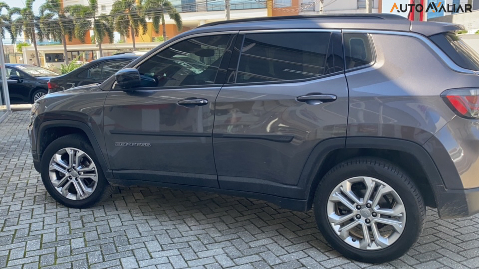 JEEP COMPASS 1.3 T270 TURBO FLEX LONGITUDE AT6