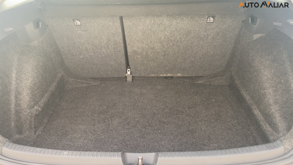 VOLKSWAGEN NIVUS 1.0 200 TSI TOTAL FLEX COMFORTLINE AUTOMÁTICO