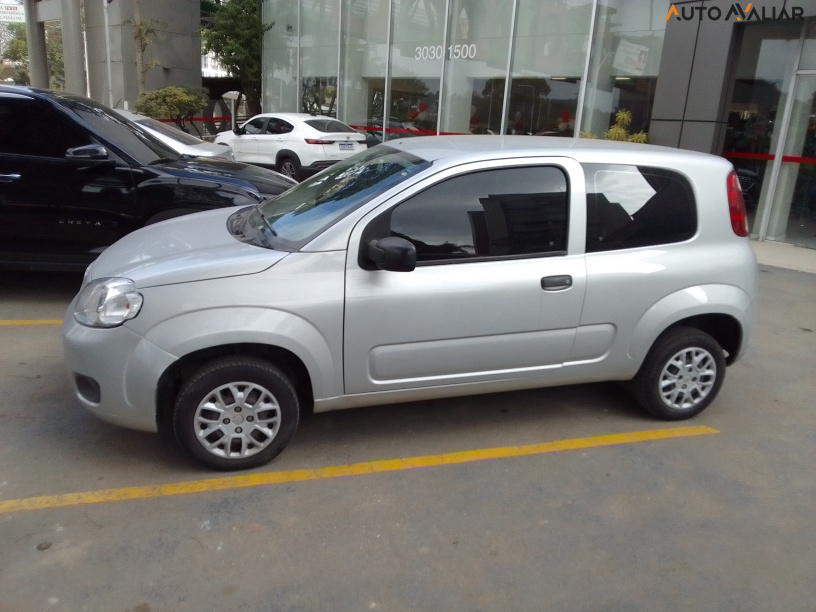 FIAT UNO 1.0 EVO VIVACE 8V FLEX 2P MANUAL