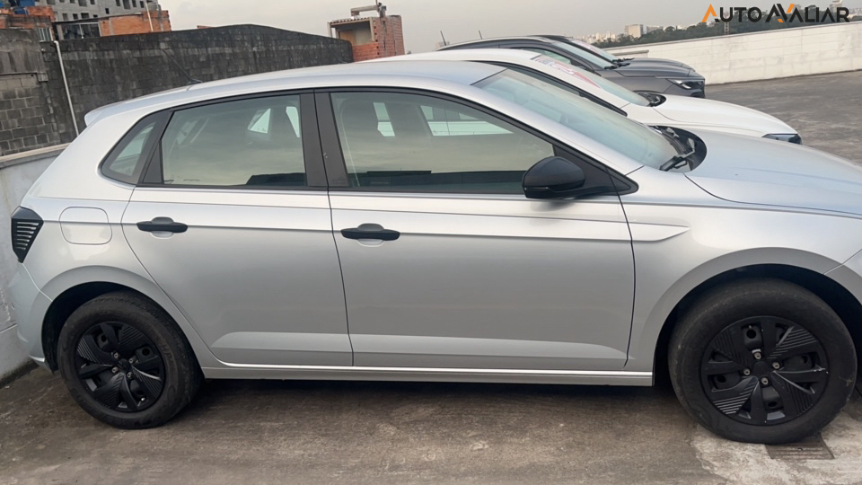 VOLKSWAGEN POLO 1.0 MPI TRACK MANUAL