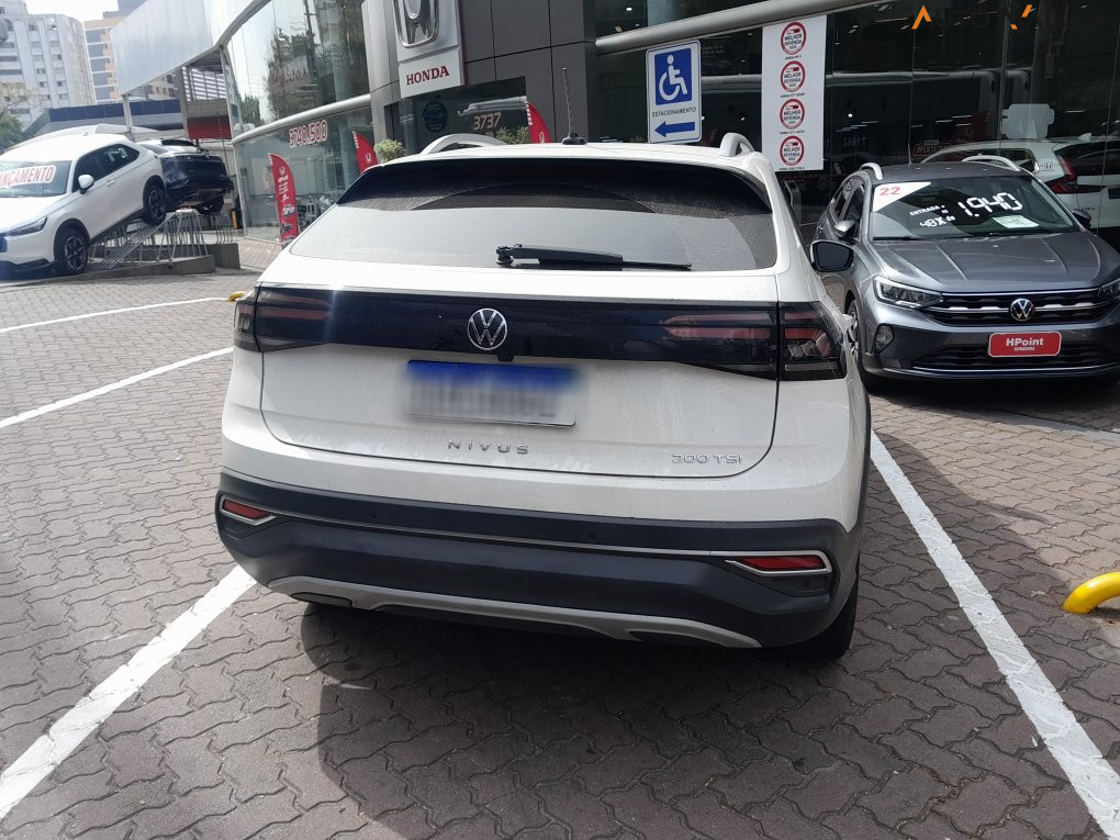 VOLKSWAGEN NIVUS 1.0 200 TSI TOTAL FLEX HIGHLINE AUTOMÁTICO