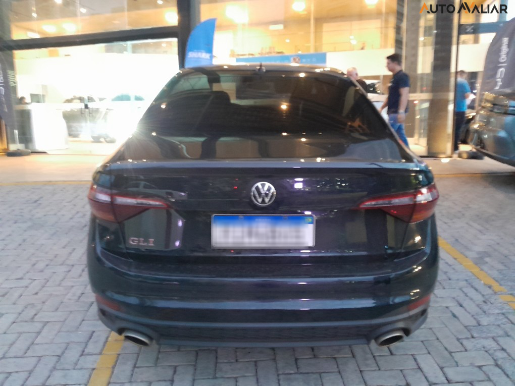 VOLKSWAGEN JETTA 2.0 350 TSI GASOLINA GLI DSG