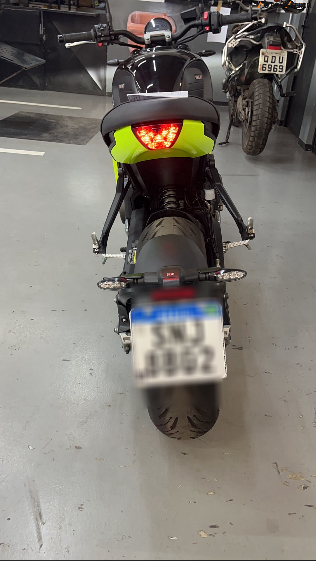 TRIUMPH TRIDENT 660 TRIUMPH TRIDENT 660