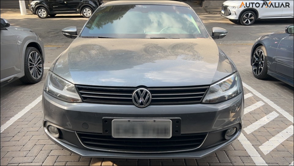 VOLKSWAGEN JETTA 2.0 TSI HIGHLINE 200CV GASOLINA 4P TIPTRONIC