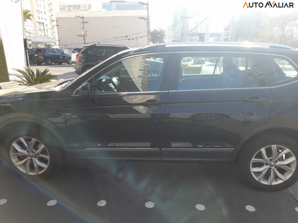 VOLKSWAGEN TIGUAN 1.4 250 TSI TOTAL FLEX ALLSPACE COMFORTLINE TIPTRONIC