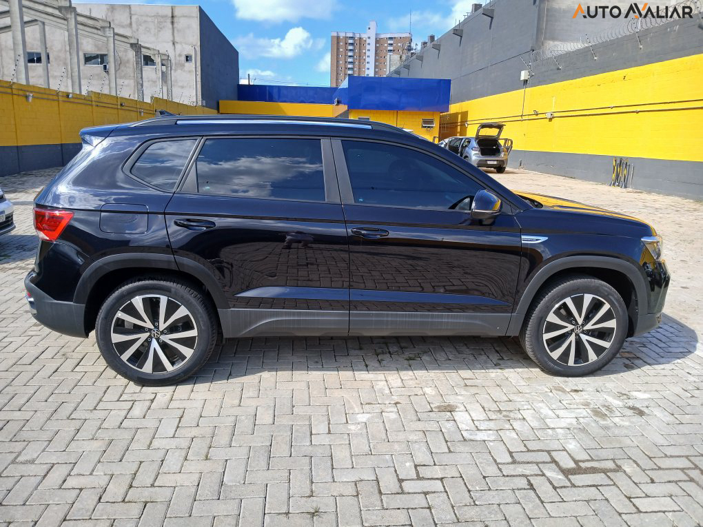 VOLKSWAGEN TAOS 1.4 250 TSI TOTAL FLEX COMFORTLINE AUTOMÁTICO