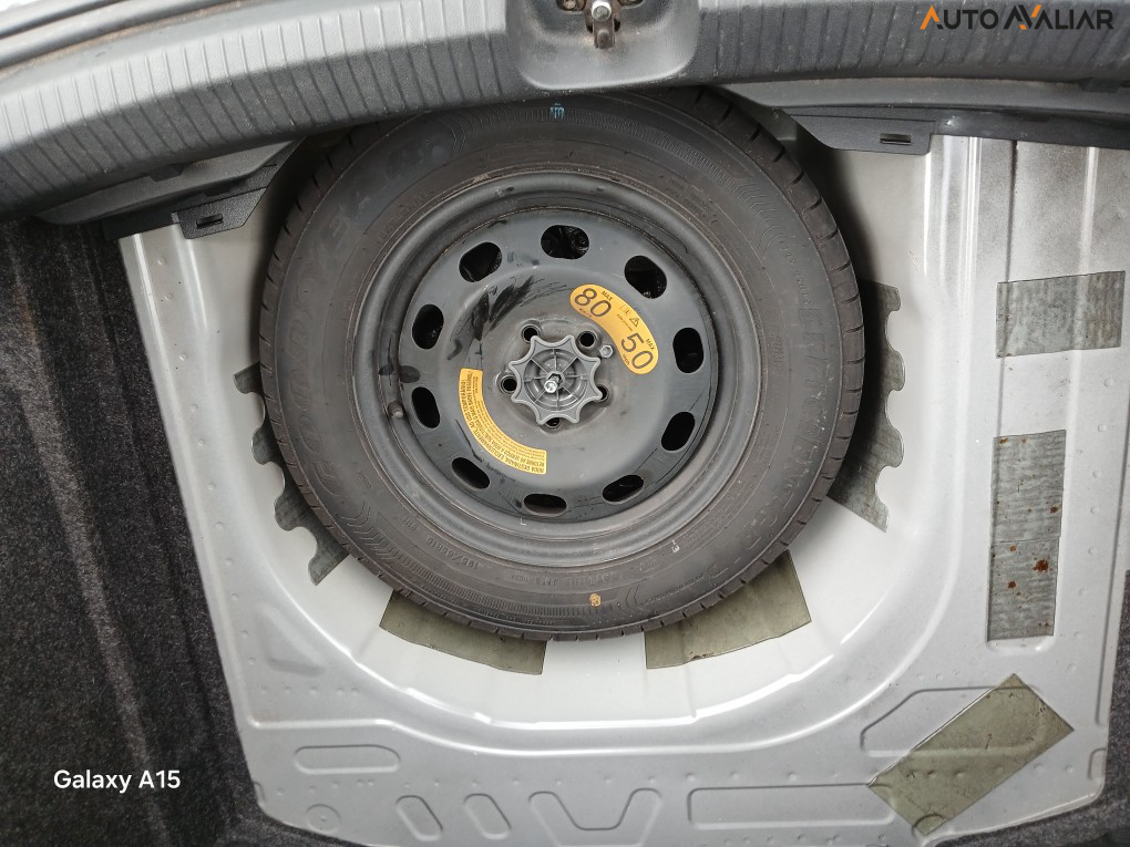 VOLKSWAGEN NIVUS 1.0 200 TSI TOTAL FLEX COMFORTLINE AUTOMÁTICO