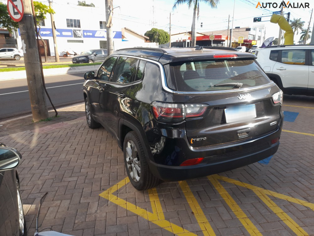 JEEP COMPASS 1.3 T270 TURBO FLEX LONGITUDE AT6