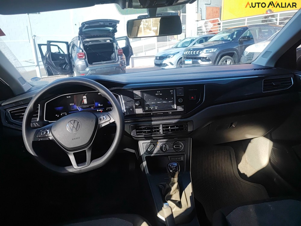 VOLKSWAGEN VIRTUS 1.0 170 TSI MANUAL