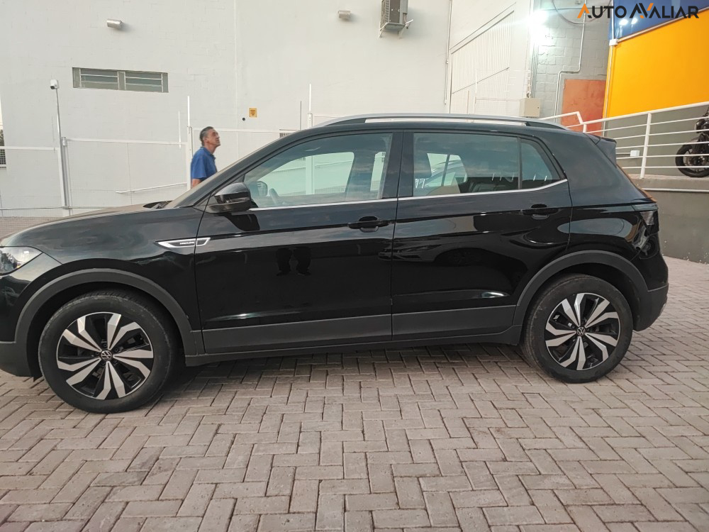 VOLKSWAGEN T-CROSS 1.4 250 TSI TOTAL FLEX HIGHLINE AUTOMÁTICO