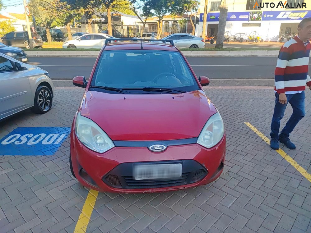 FORD FIESTA 1.0 ROCAM SEDAN 8V FLEX 4P MANUAL