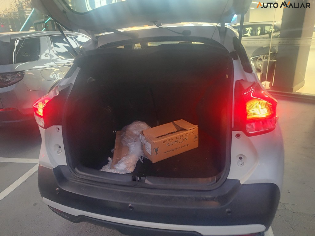 NISSAN KICKS 1.6 16V FLEXSTART SL 4P XTRONIC
