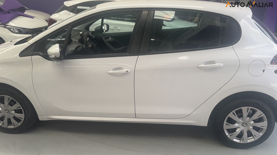 PEUGEOT 208 1.2 ACTIVE 12V FLEX 4P MANUAL