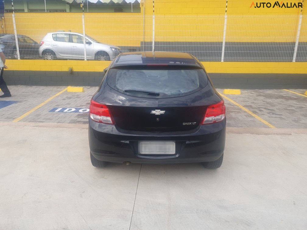CHEVROLET ONIX 1.0 MPFI LT 8V FLEX 4P MANUAL