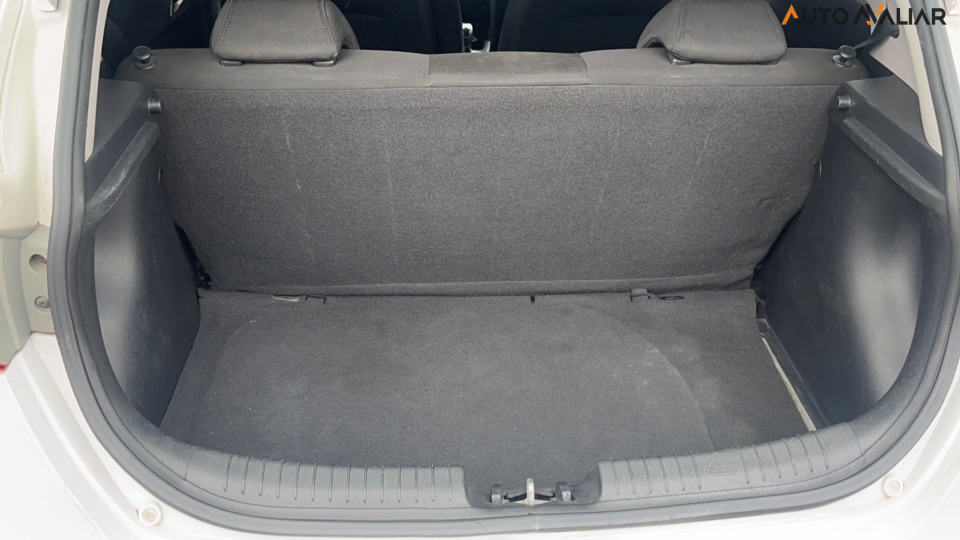 HYUNDAI HB20 1.6 COMFORT PLUS 16V FLEX 4P AUTOMATICO