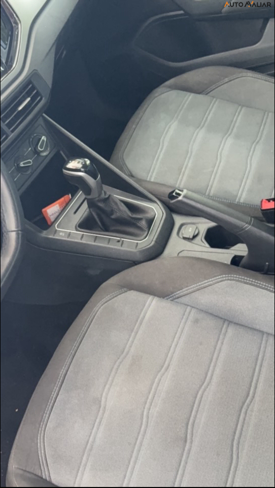 VOLKSWAGEN NIVUS 1.0 200 TSI TOTAL FLEX COMFORTLINE AUTOMÁTICO