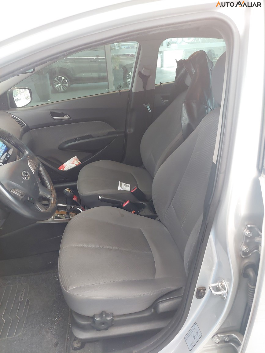 HYUNDAI HB20S 1.6 PREMIUM 16V FLEX 4P AUTOMATICO