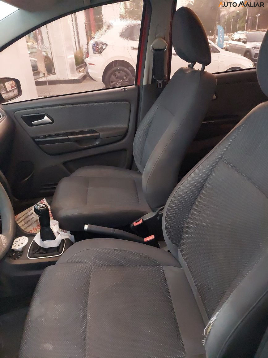 VOLKSWAGEN FOX 1.0 MI TREND 8V FLEX 4P MANUAL