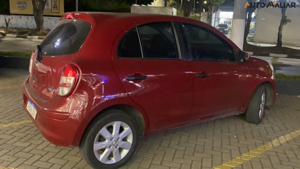NISSAN MARCH 1.6 SV 16V FLEX 4P MANUAL