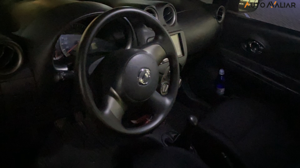 NISSAN MARCH 1.6 SV 16V FLEX 4P MANUAL