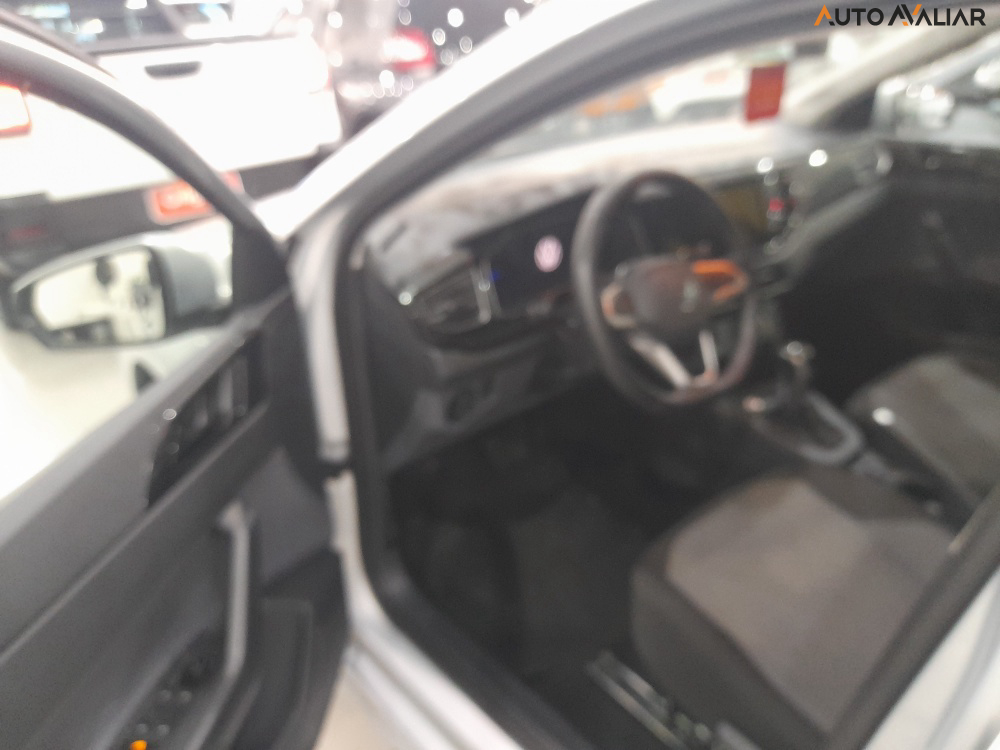 VOLKSWAGEN POLO 1.0 170 TSI COMFORTLINE AUTOMÁTICO