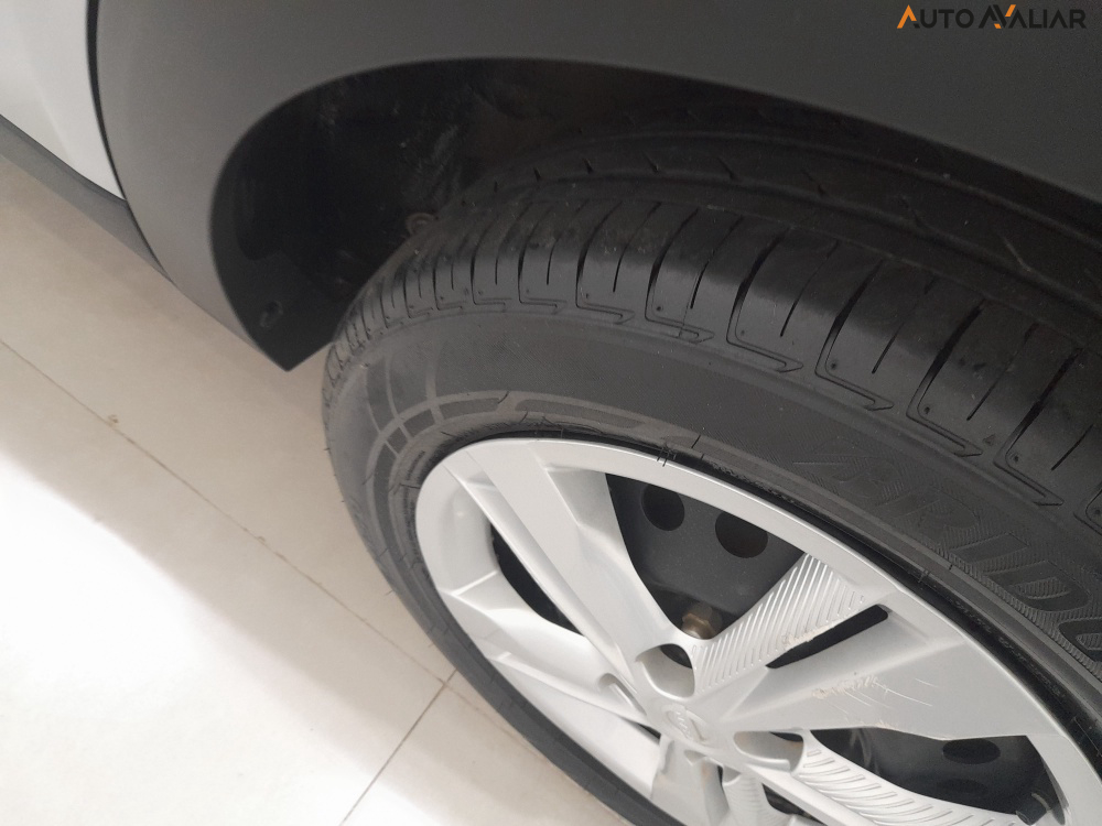 NISSAN KICKS 1.6 16V FLEXSTART ACTIVE XTRONIC