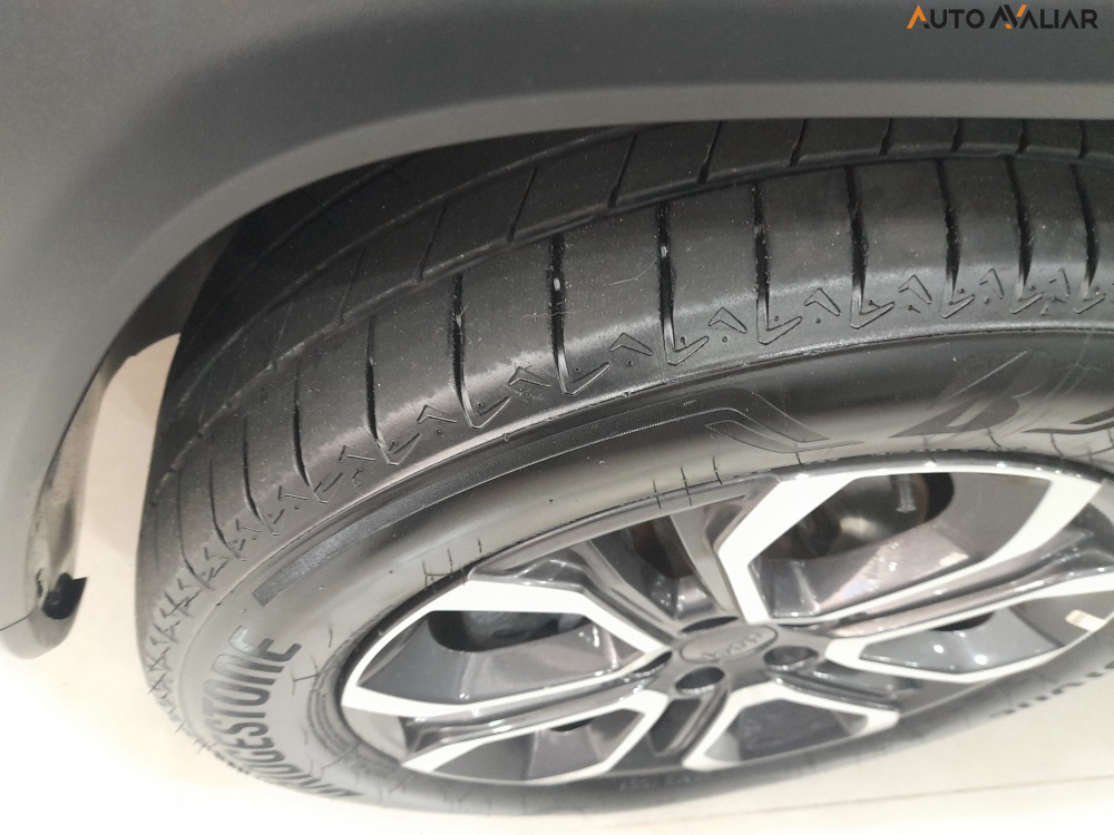 JEEP COMMANDER 1.3 T270 TURBO FLEX LIMITED AT6