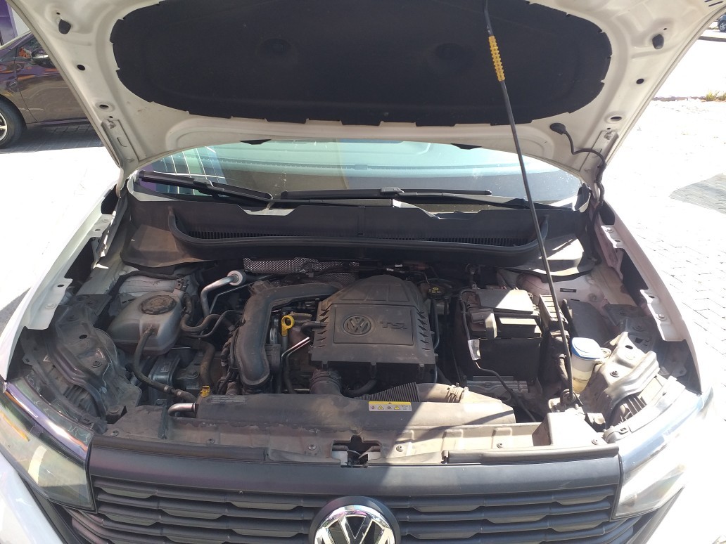 VOLKSWAGEN T-CROSS 1.0 200 TSI TOTAL FLEX AUTOMÁTICO