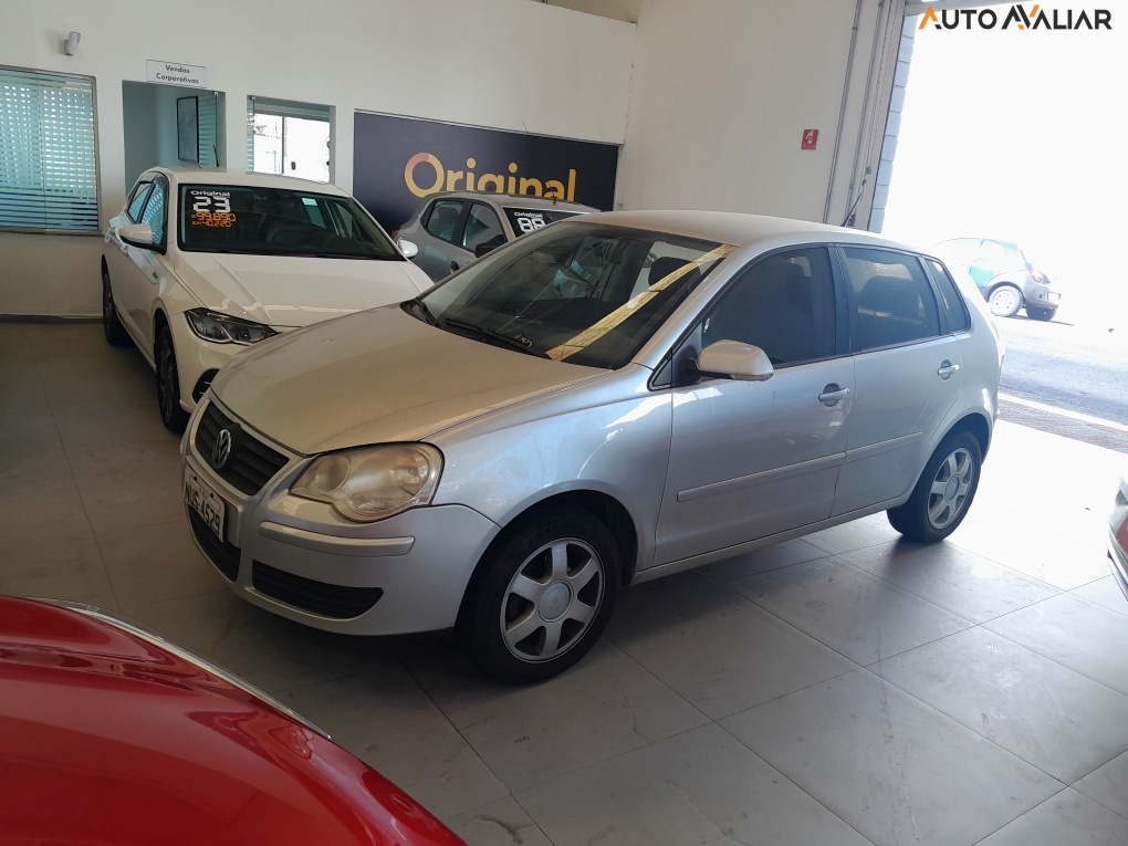 VOLKSWAGEN POLO 1.6 MI 8V FLEX 4P MANUAL
