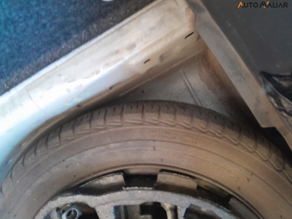 VOLKSWAGEN POLO 1.6 MI 8V FLEX 4P MANUAL