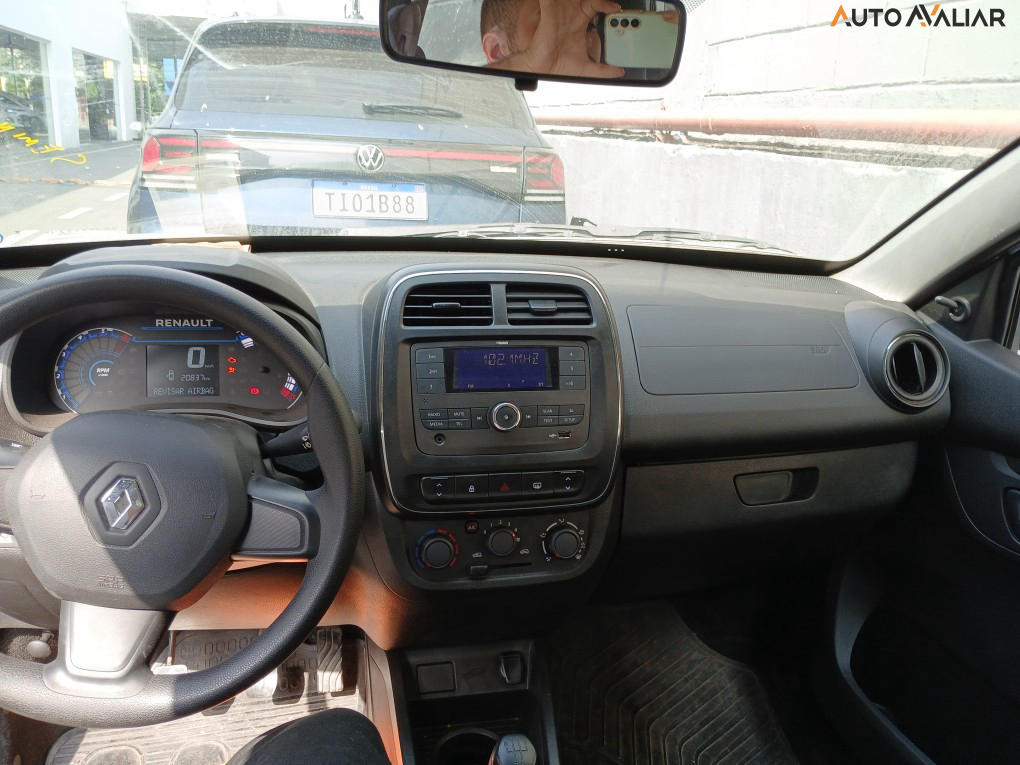 RENAULT KWID 1.0 12V SCE FLEX ZEN MANUAL