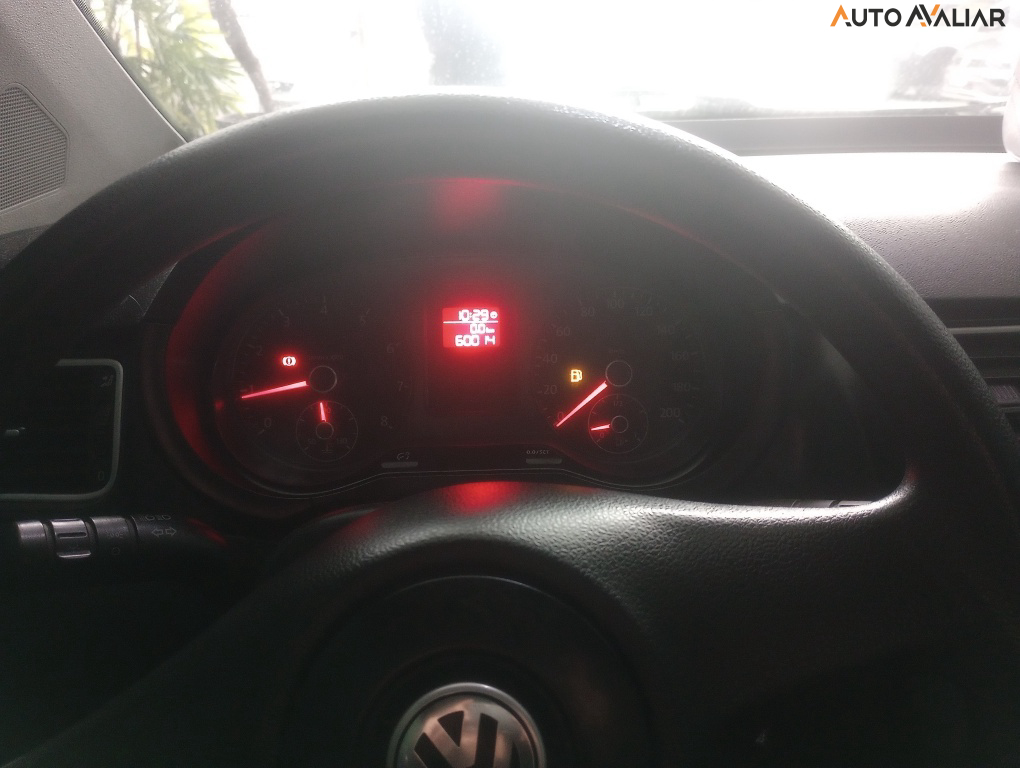 VOLKSWAGEN FOX 1.0 MI 8V FLEX 4P MANUAL