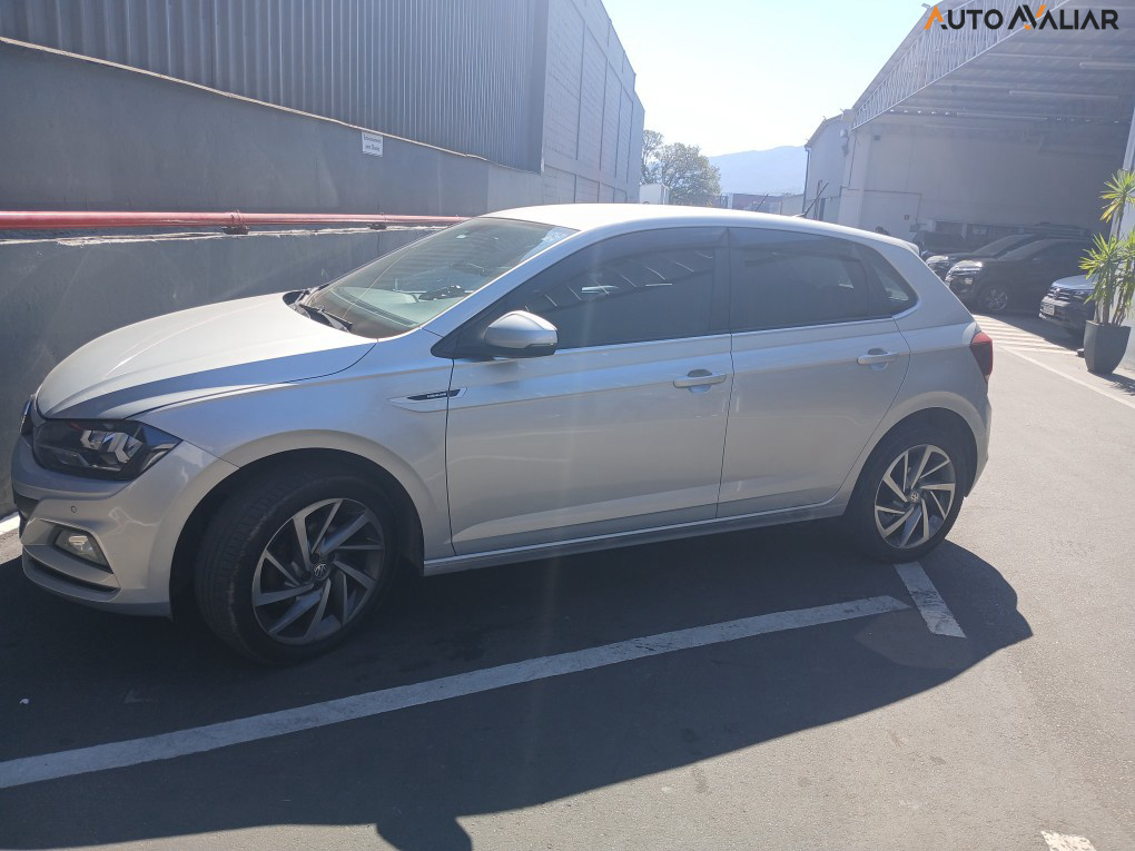 VOLKSWAGEN POLO 1.0 200 TSI HIGHLINE AUTOMATICO