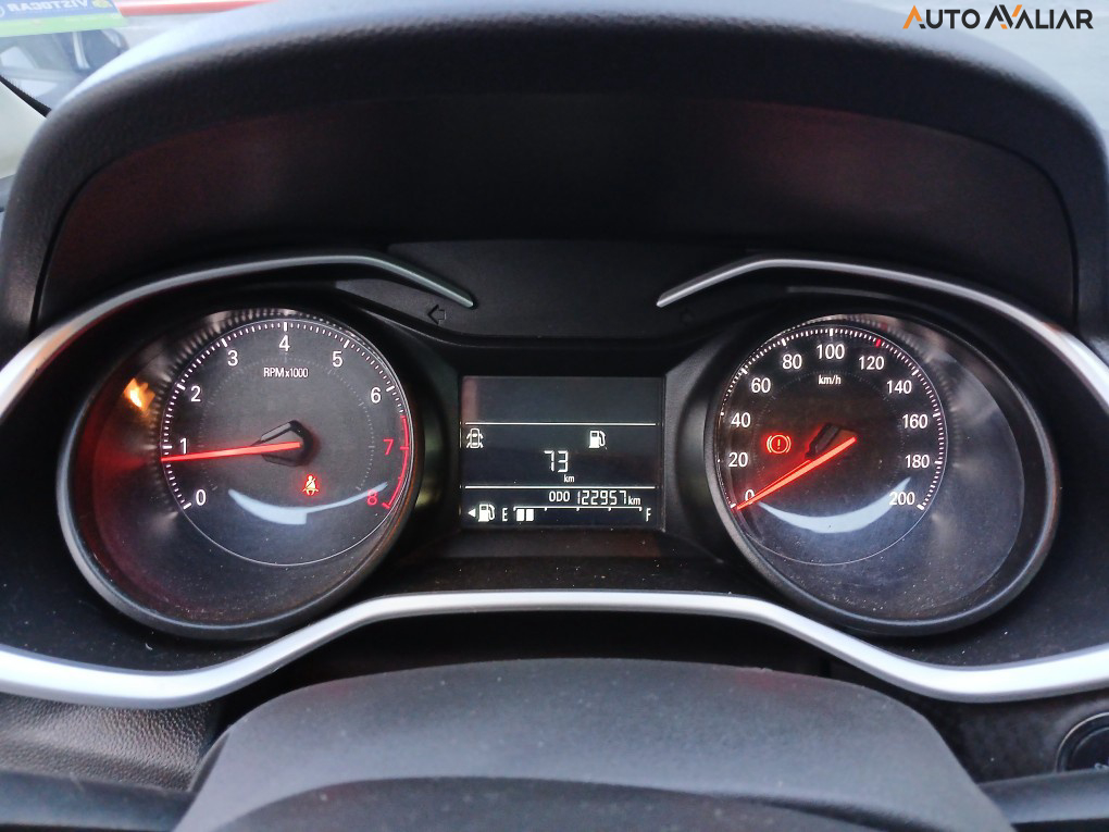 CHEVROLET ONIX 1.0 FLEX PLUS LT MANUAL