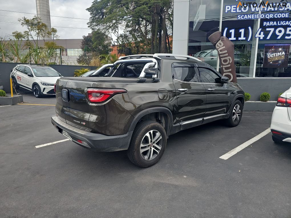 FIAT TORO 2.0 16V TURBO DIESEL VOLCANO 4WD AT9