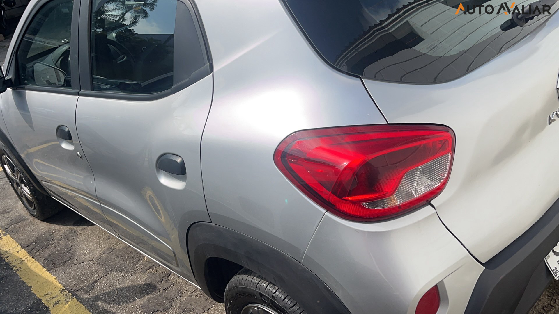 RENAULT KWID 1.0 12V SCE FLEX ZEN MANUAL