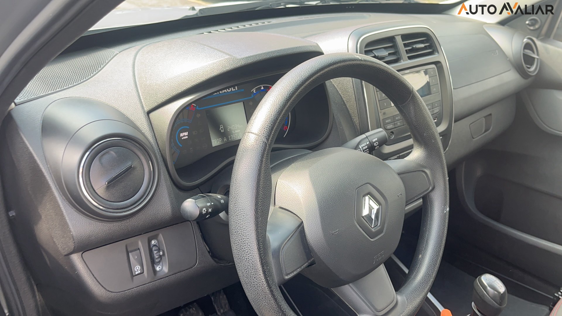RENAULT KWID 1.0 12V SCE FLEX ZEN MANUAL