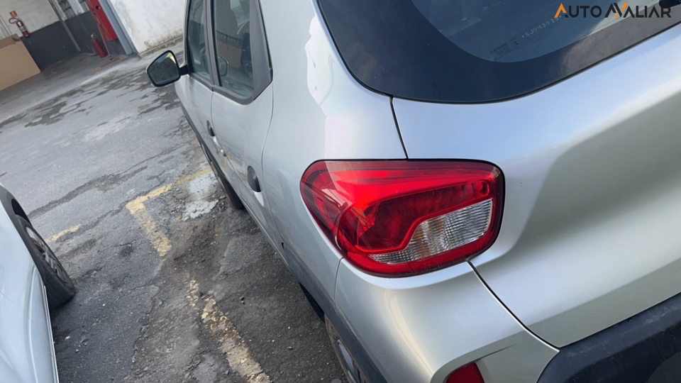 RENAULT KWID 1.0 12V SCE FLEX ZEN MANUAL