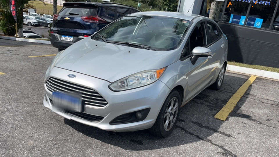 FORD FIESTA 1.6 SE SEDAN 16V FLEX 4P MANUAL