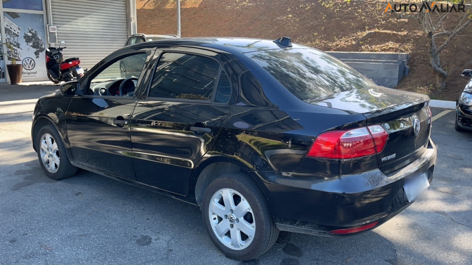 VOLKSWAGEN VOYAGE 1.0 MI TRENDLINE 8V FLEX 4P MANUAL