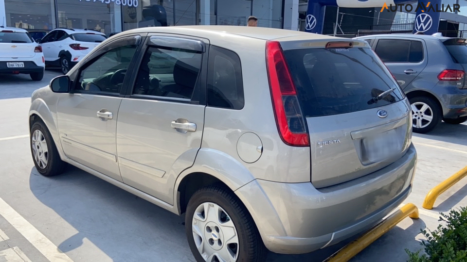 FORD FIESTA 1.0 ROCAM HATCH 8V FLEX 4P MANUAL