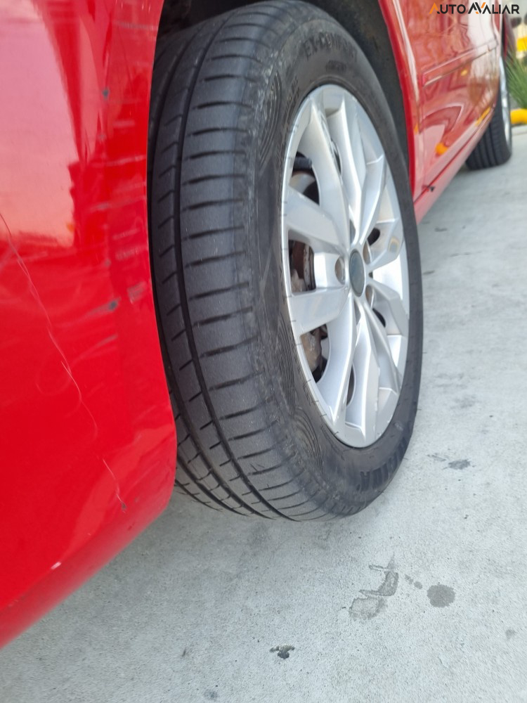 VOLKSWAGEN FOX 1.0 MI 8V FLEX 4P MANUAL